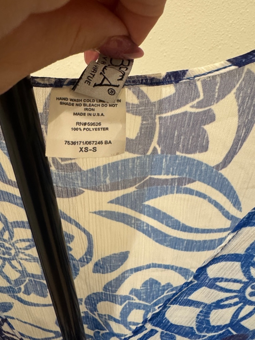 BECCA Blue and‎ White Floral Swim Coverup - Picture 3 of 4